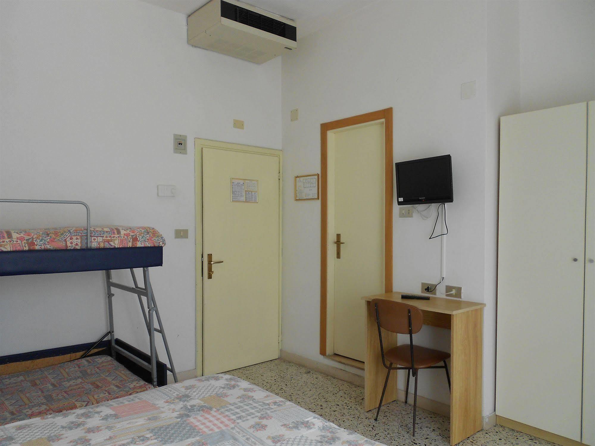 Hotel Laguna Blu Rimini Ngoại thất bức ảnh